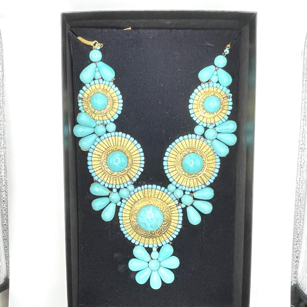 India Turquoise Ceramic Gold Tone Statement Necklace NIB